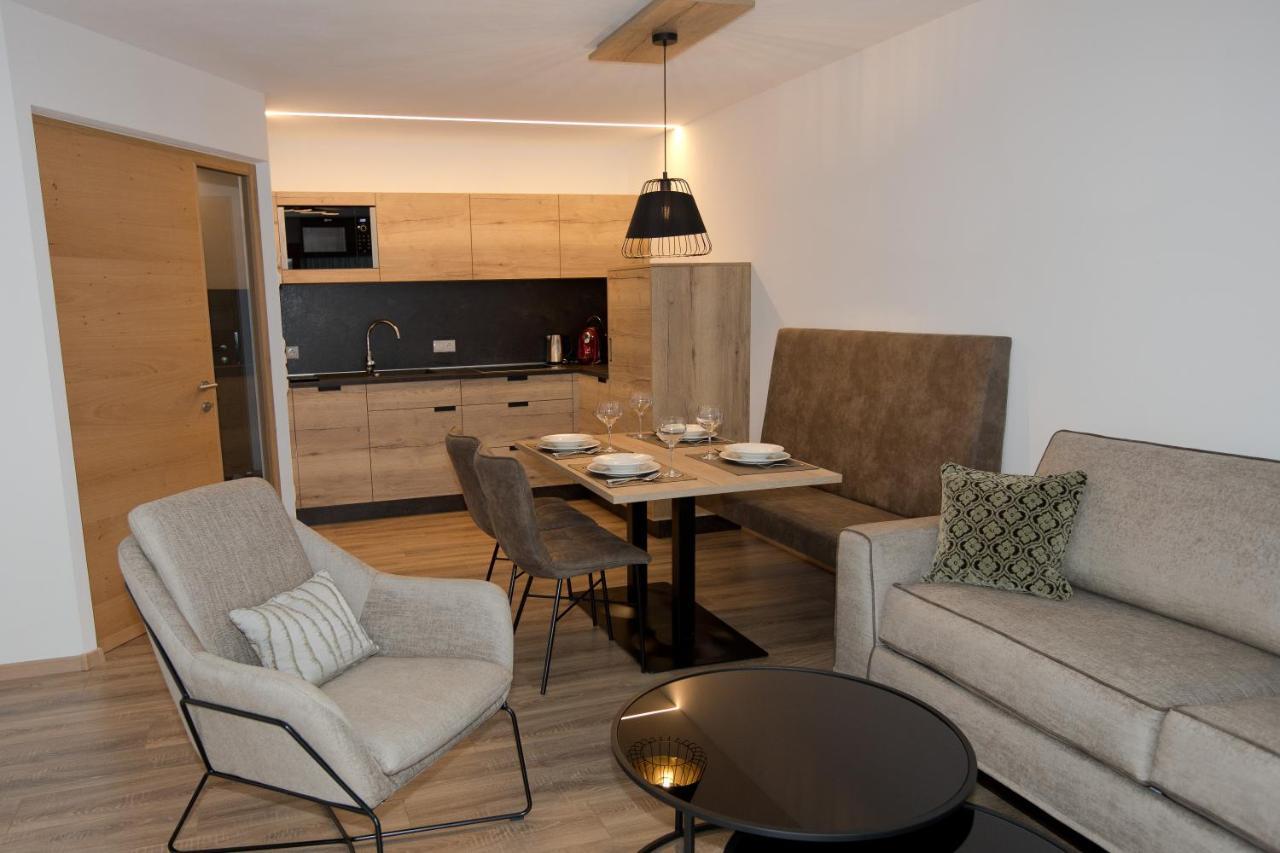 Goldener Adler Hotel Curon Venosta